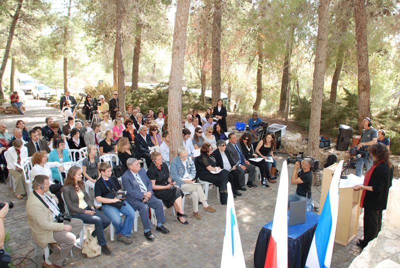 הטקס לכבודה של סטניסלבה סלבינסקה בגן חסידי אומות העולם